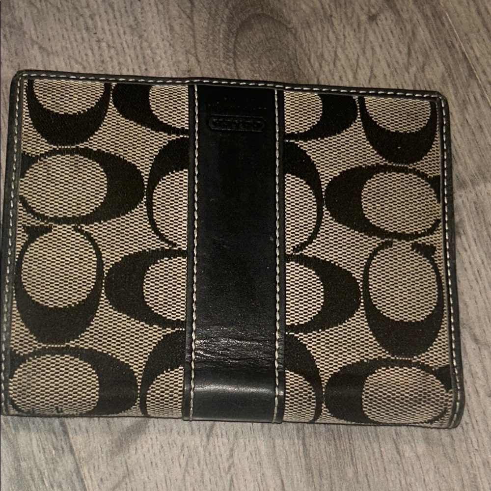 Coach Canvas Wallet in Tan and Black Signature Print - Picture 3 of 7